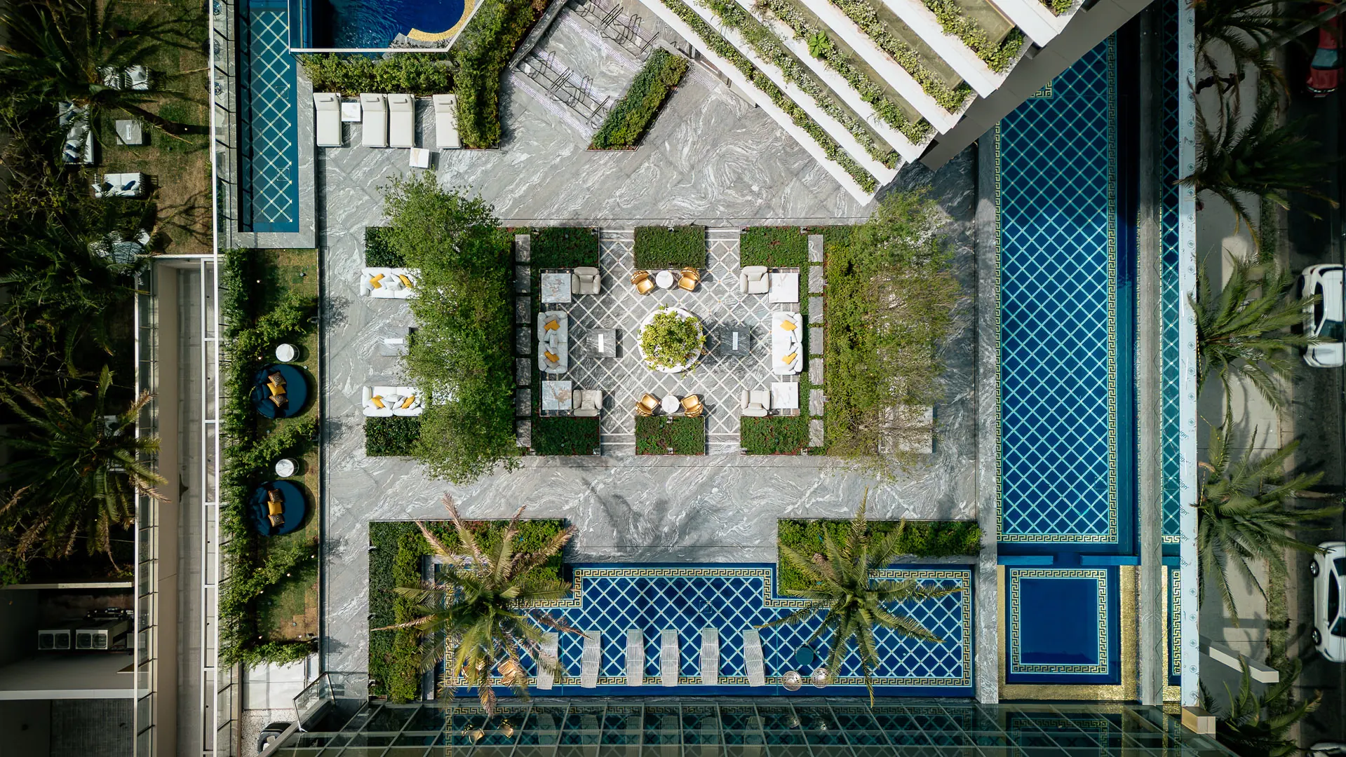 Villa Residence — 10
